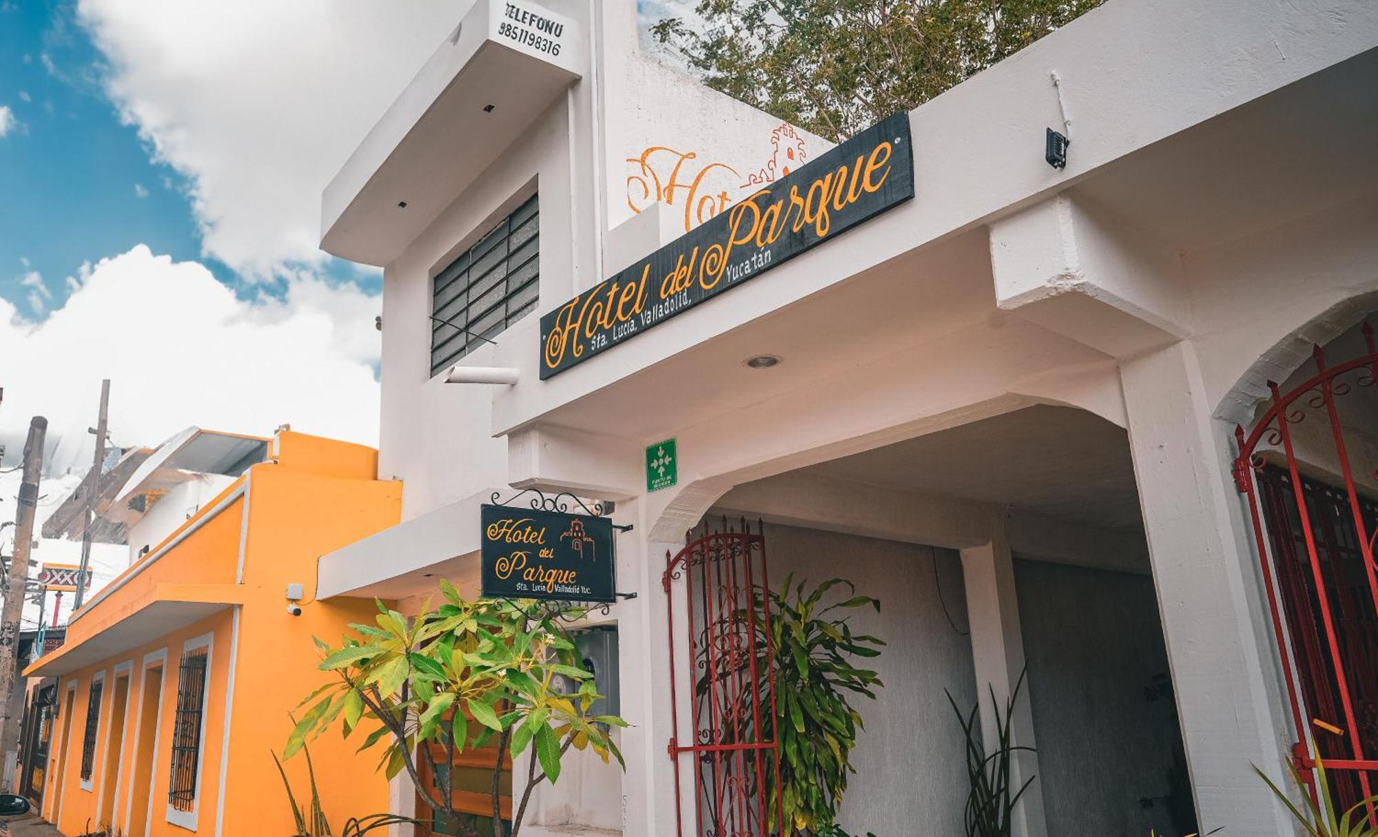 Hotel Del Parque 巴利亚多利德 外观 照片